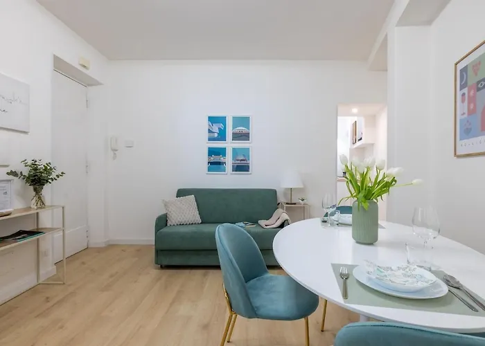 Апартаменты Nostromondo-elegant With Patio In Monti Parioli Рим