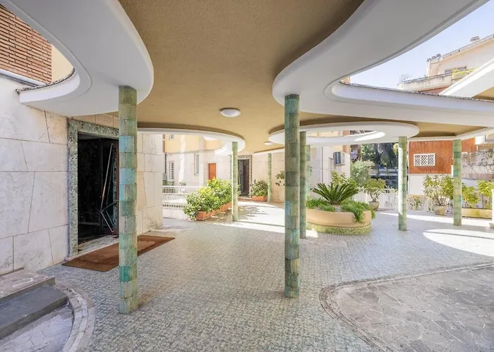 Апартаменты Nostromondo-elegant With Patio In Monti Parioli *